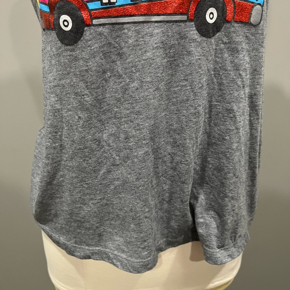 UNIVERSAL STUDIOS HELLO‎ KITTY Tank Top - Picture 5 of 10